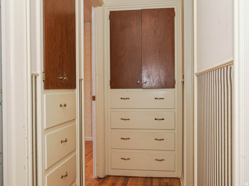 3001 E BONNIE BRAE AVE Holladay, UT 84124