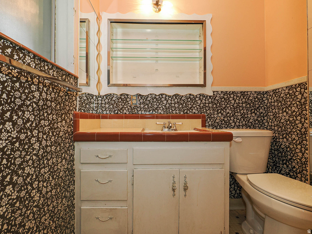 3001 E BONNIE BRAE AVE Holladay, UT 84124