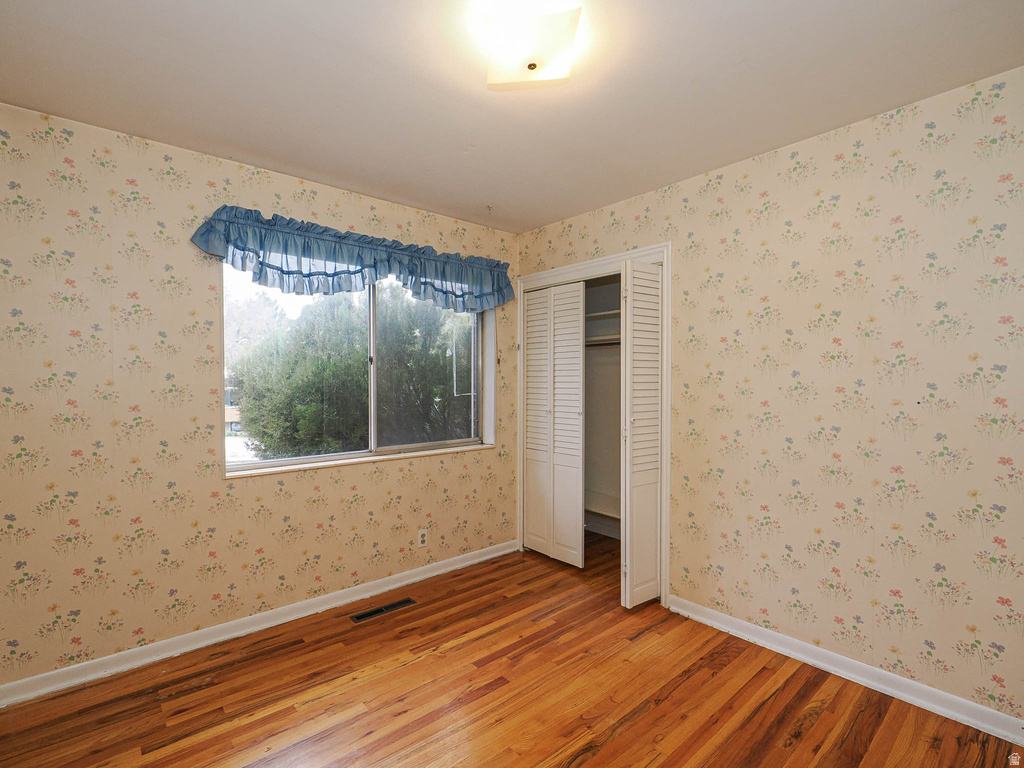 3001 E BONNIE BRAE AVE Holladay, UT 84124