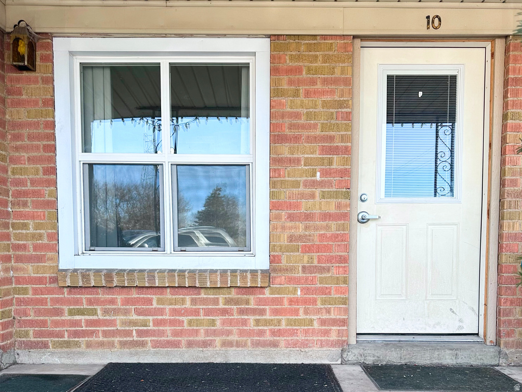 116 N TREMONT ST Tremonton, UT 84337