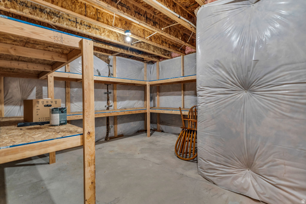 485 W DELANCEY ST Stansbury Park, UT 84074