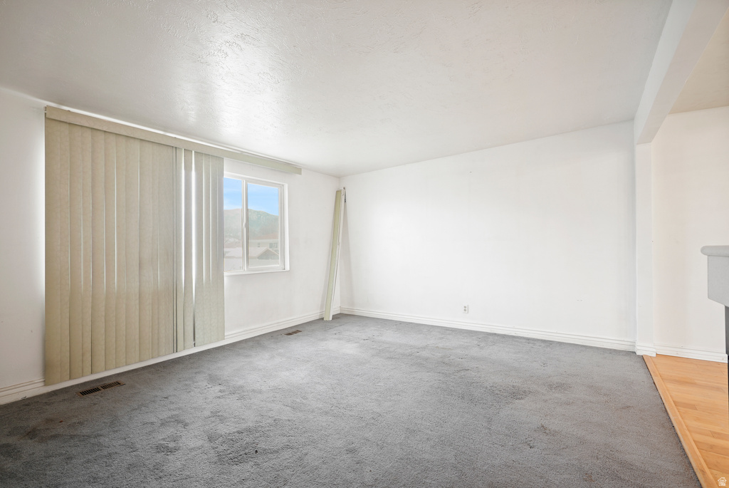 7174 S 1380 W West Jordan, UT 84084