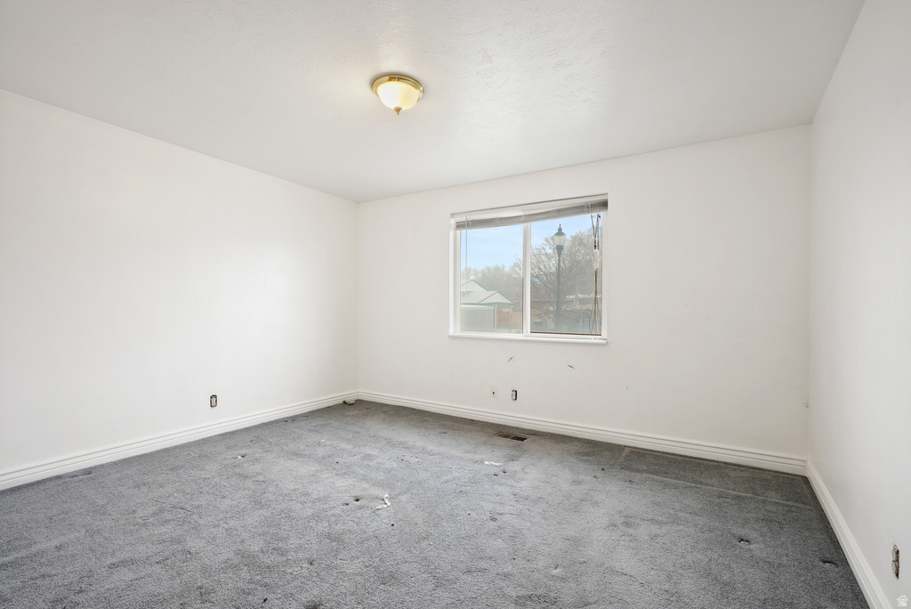 7174 S 1380 W West Jordan, UT 84084