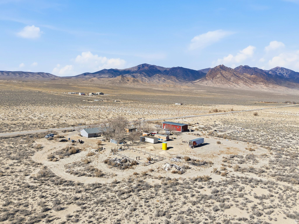 4587 S EAST PARTOUN RD Partoun, UT 84083