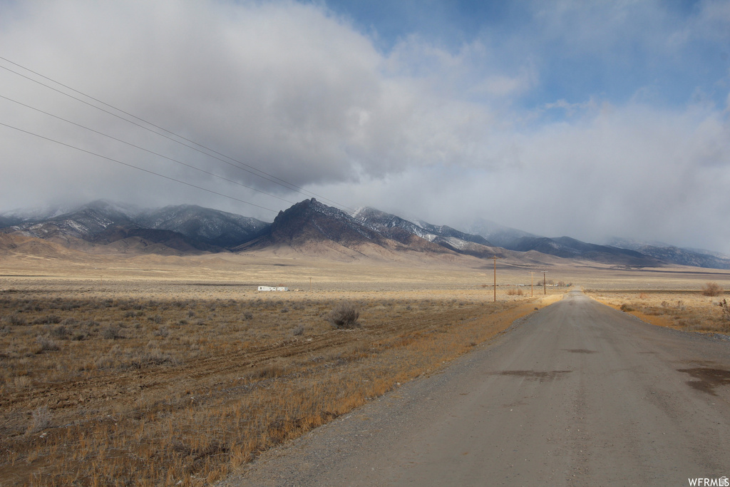 4587 S EAST PARTOUN RD Partoun, UT 84083