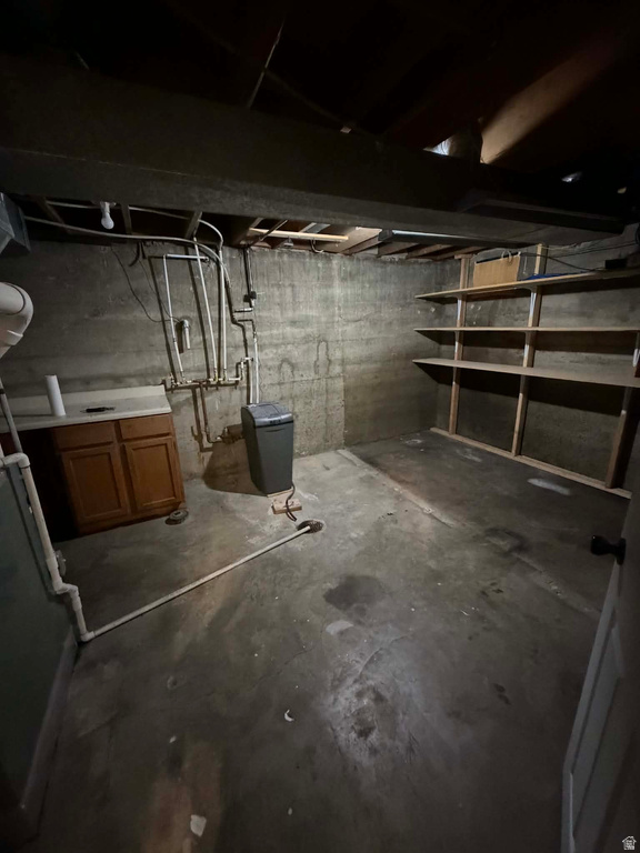 90 ORCHARD ST Helper, UT 84526