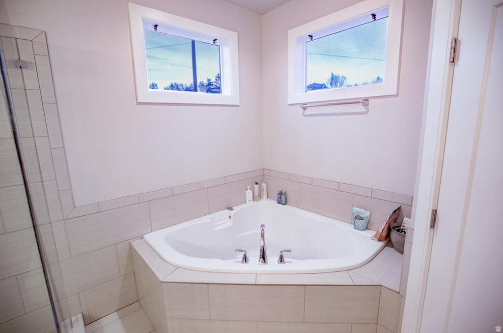 1370 N CEDAR HOLLOW BLVD Lehi, UT 84043