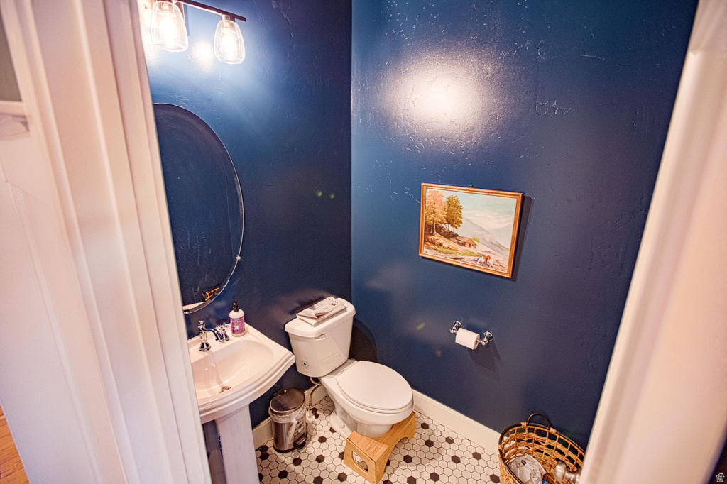 1370 N CEDAR HOLLOW BLVD Lehi, UT 84043