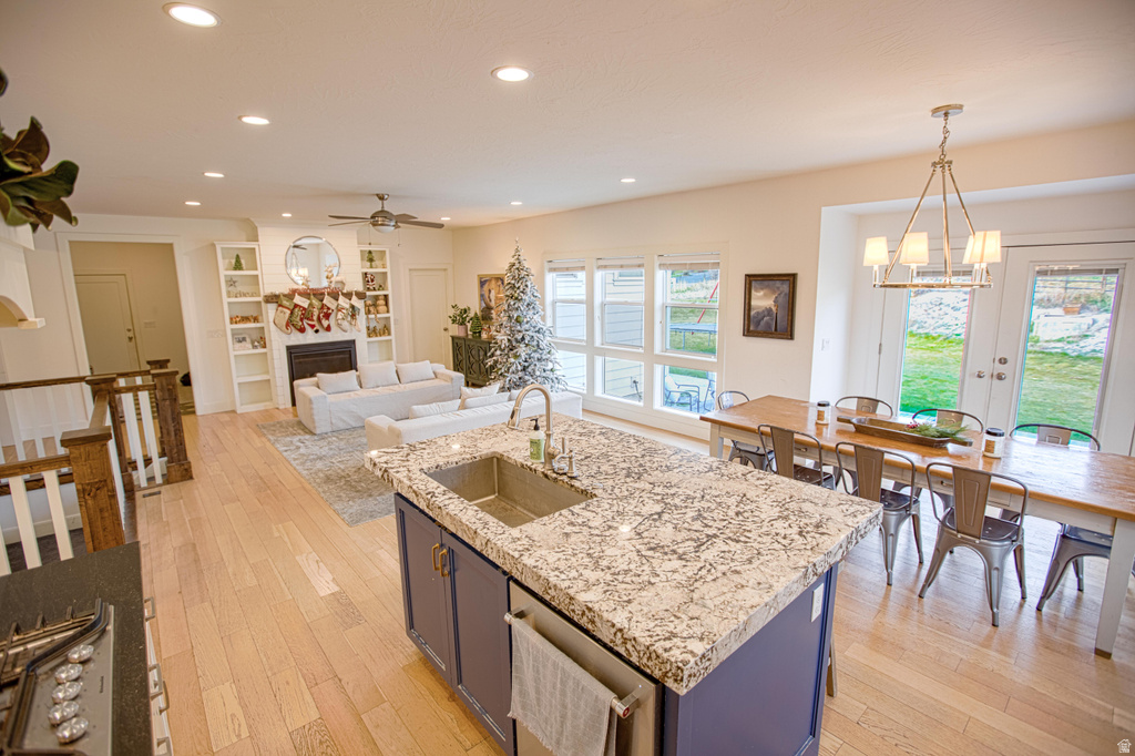 1370 N CEDAR HOLLOW BLVD Lehi, UT 84043