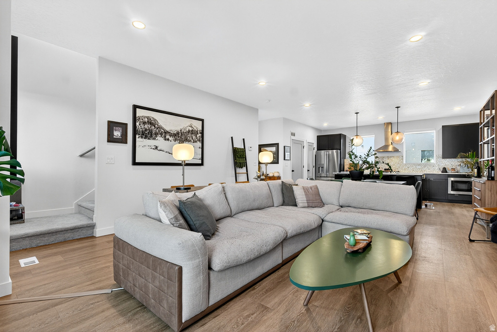 457 E ALICE WAY #102 Layton, UT 84041