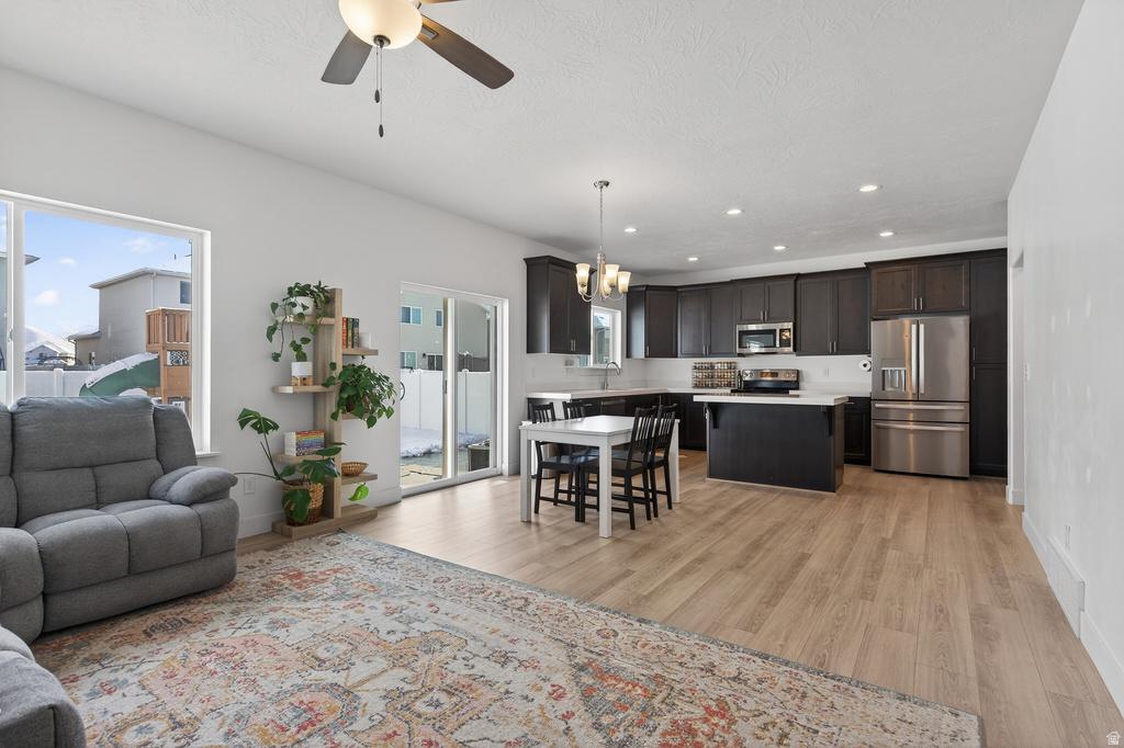 3712 CUADE ST Eagle Mountain, UT 84005