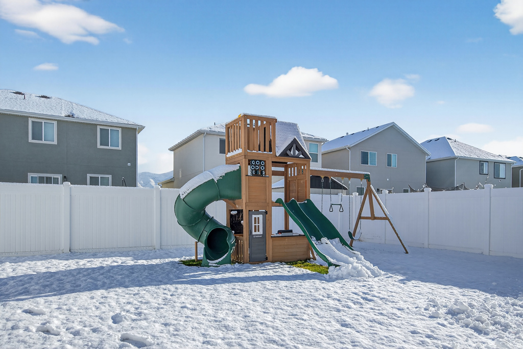 3712 CUADE ST Eagle Mountain, UT 84005