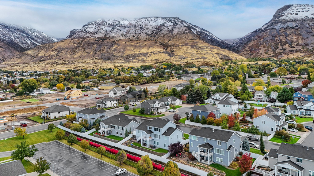 286 S 1150 E Pleasant Grove, UT 84062