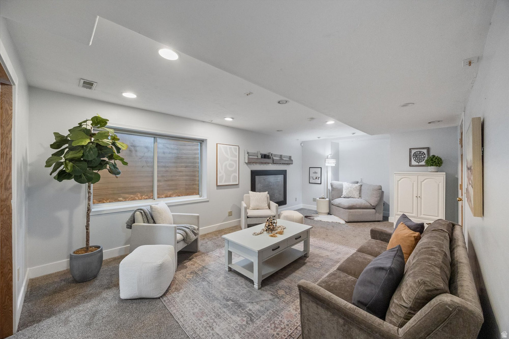 2111 GLACIER VIEW DR Sandy, UT 84092