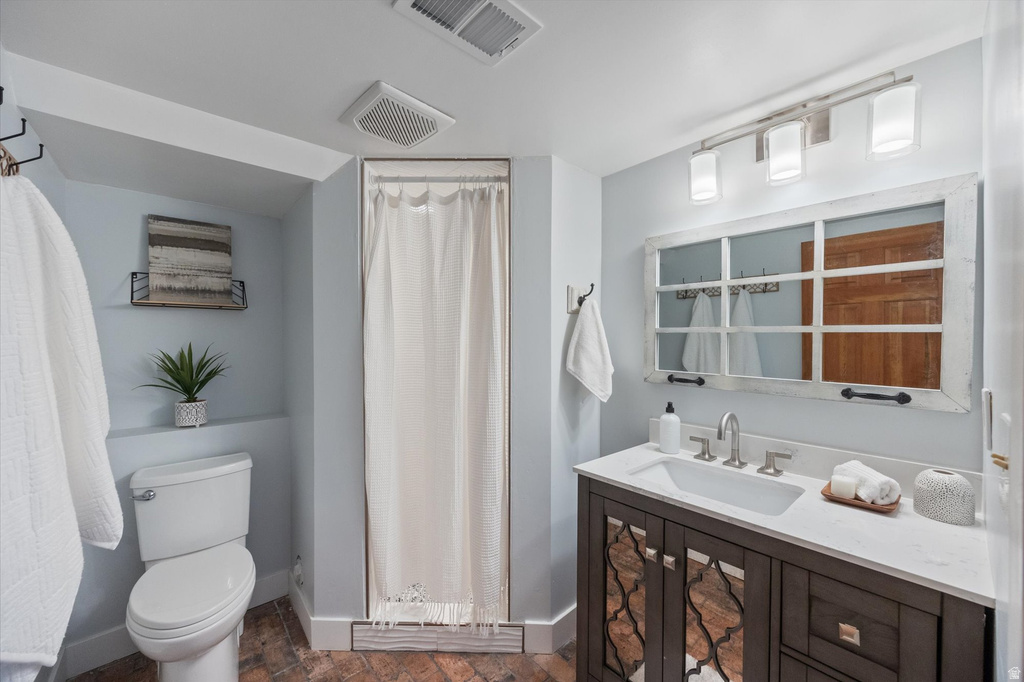 2111 GLACIER VIEW DR Sandy, UT 84092