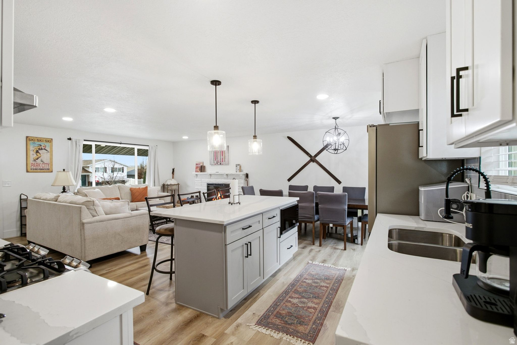 7027 S PONDEROSA DR Cottonwood Heights, UT 84121