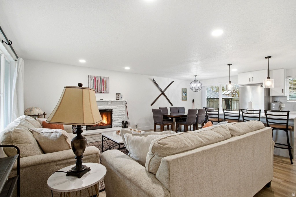 7027 S PONDEROSA DR Cottonwood Heights, UT 84121