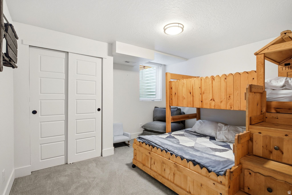 7027 S PONDEROSA DR Cottonwood Heights, UT 84121