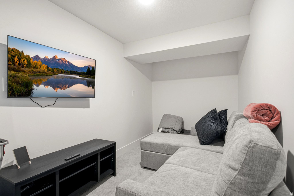 7027 S PONDEROSA DR Cottonwood Heights, UT 84121