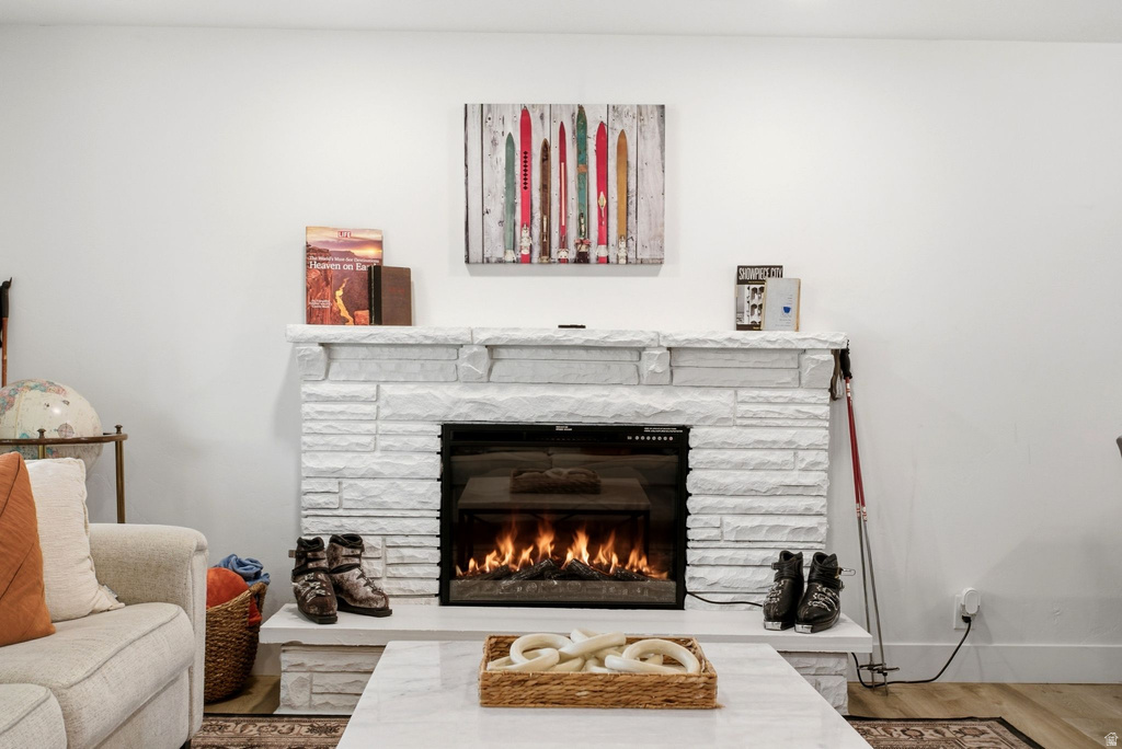 7027 S PONDEROSA DR Cottonwood Heights, UT 84121