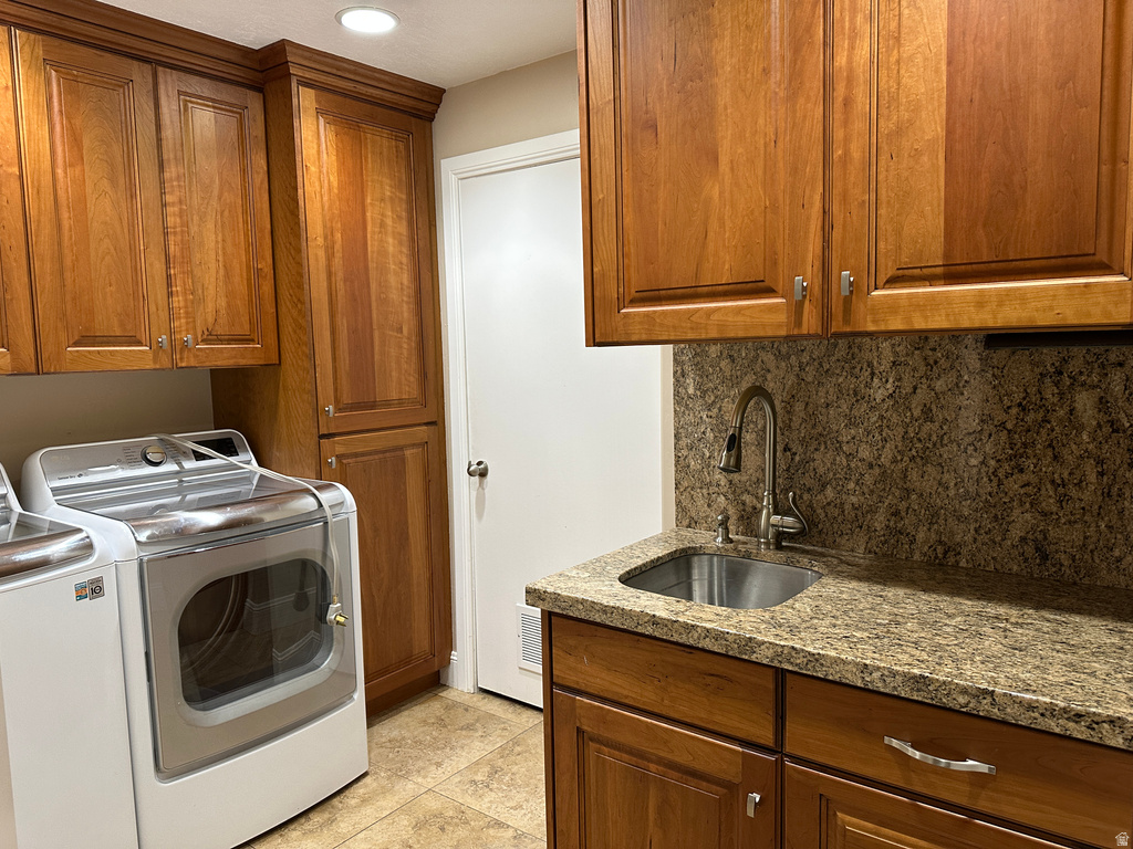 3908 W GRAYMALKIN CIR South Jordan, UT 84009