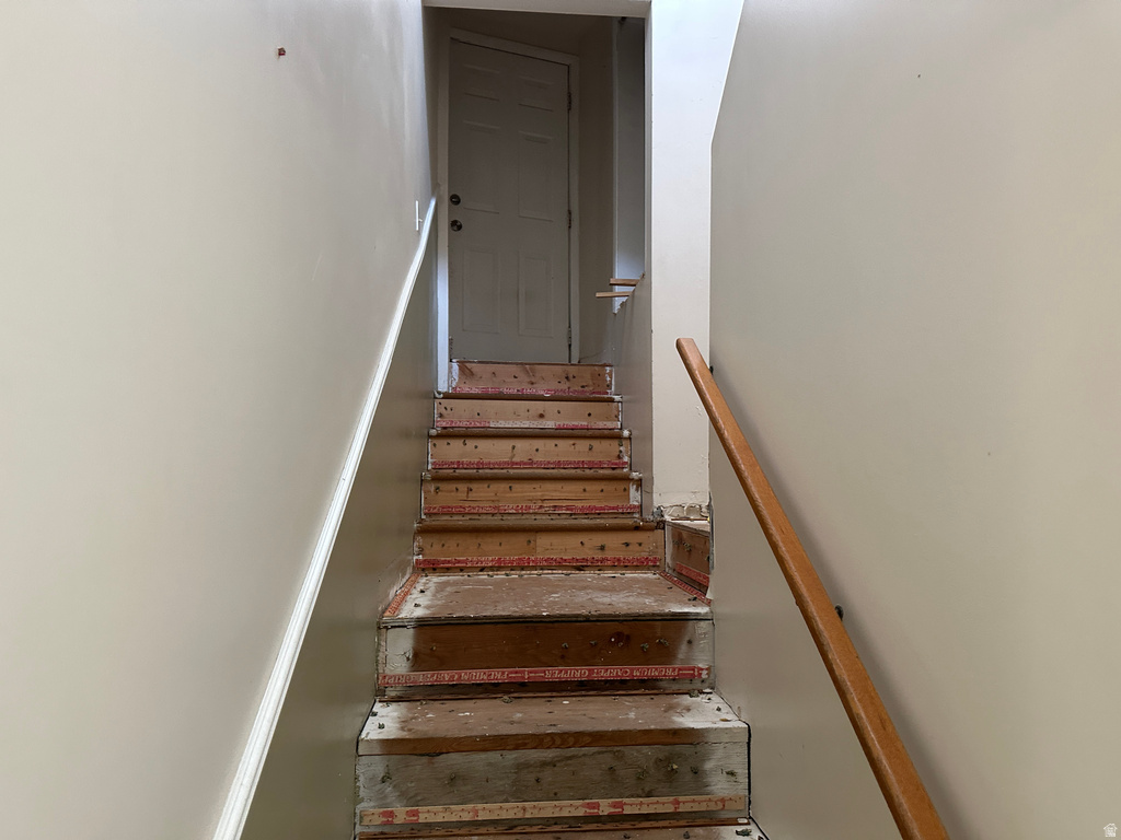 3908 W GRAYMALKIN CIR South Jordan, UT 84009