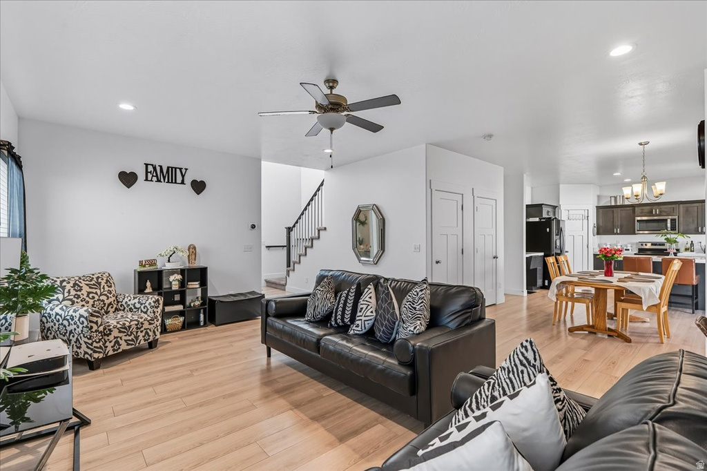 4459 E PINE HOLLOW DR Eagle Mountain, UT 84005