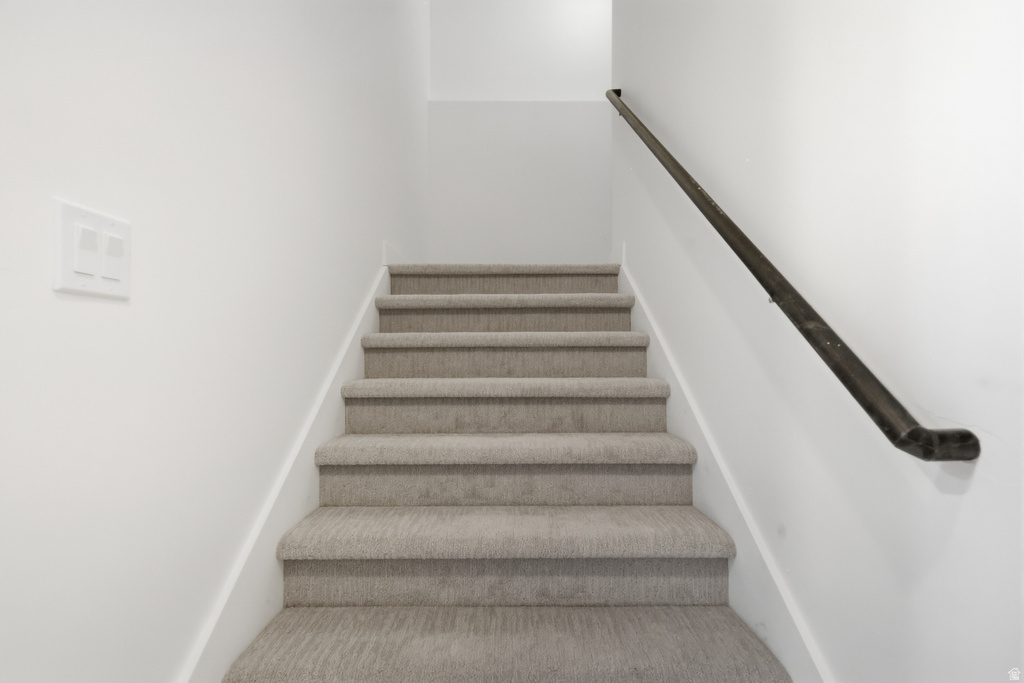 1976 W 850 N Layton, UT 84041