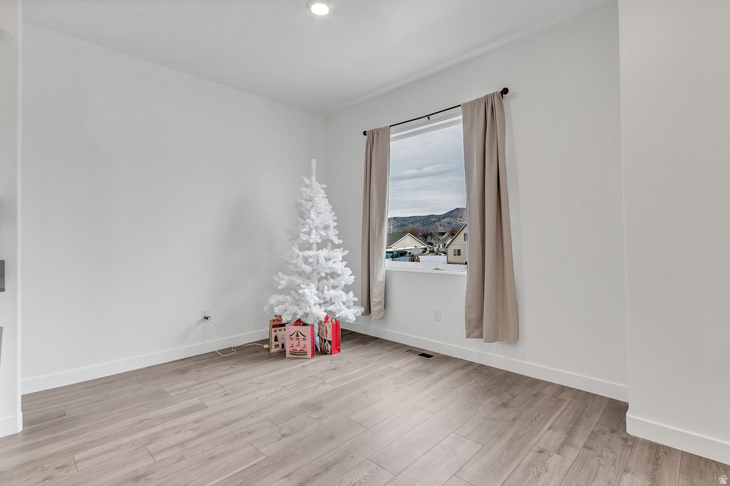 3894 N COUGAR LN Eagle Mountain, UT 84005