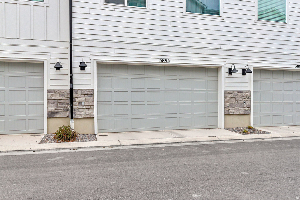 3894 N COUGAR LN Eagle Mountain, UT 84005