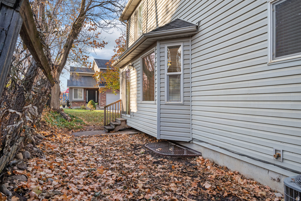 244 E ODELL LN North Salt Lake, UT 84054