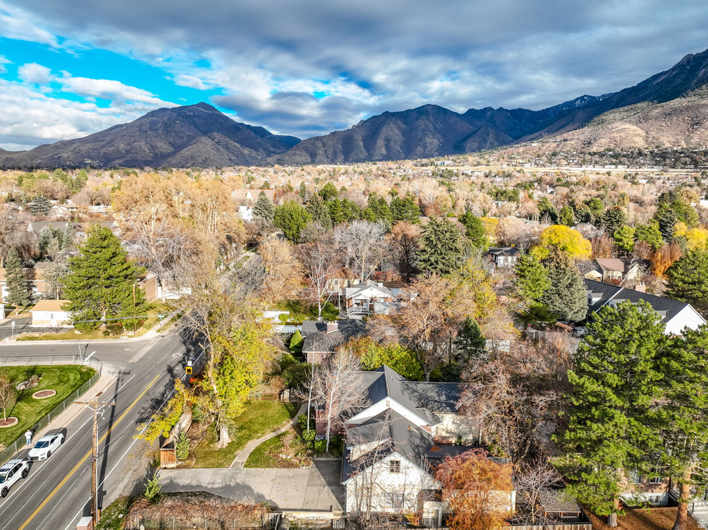 2490 E MURRAY HOLLADAY RD Salt Lake City, UT 84117