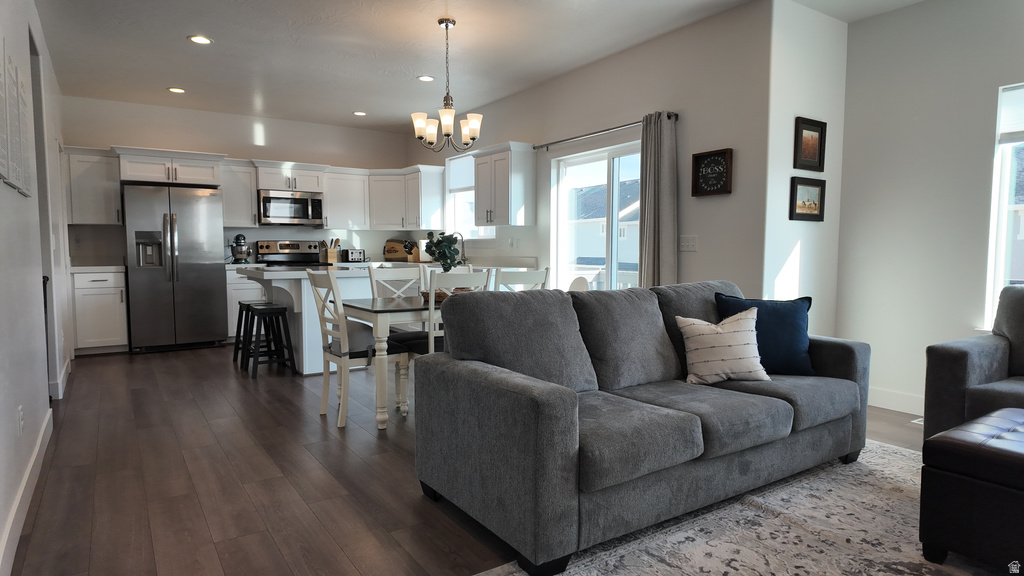 7238 N GREEN PASTURE LN Eagle Mountain, UT 84005