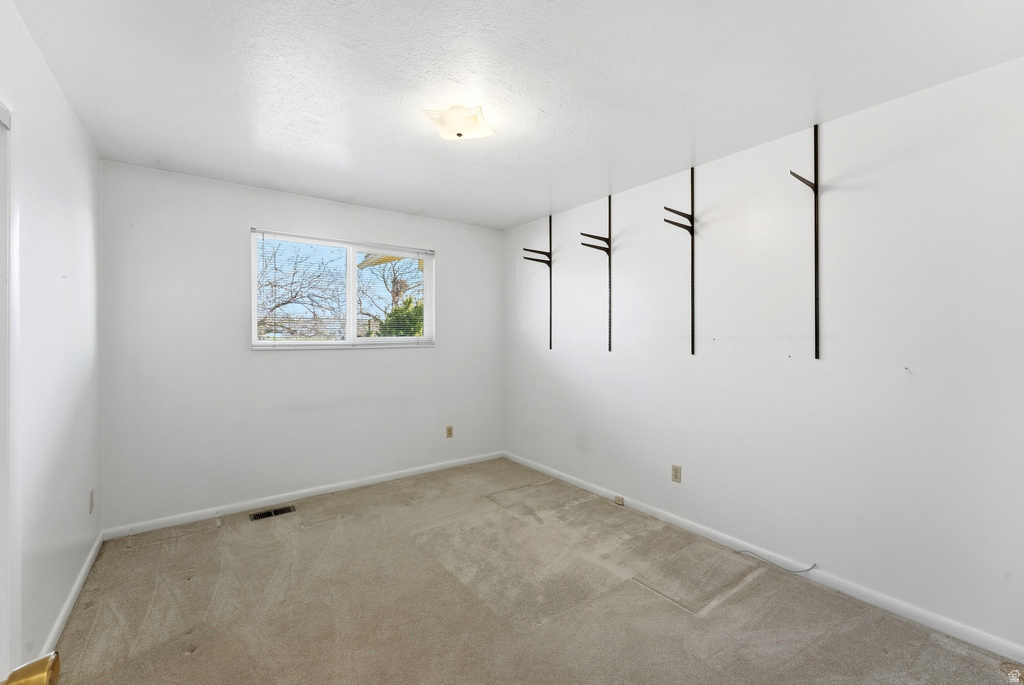 19 S 1300 W Clearfield, UT 84015