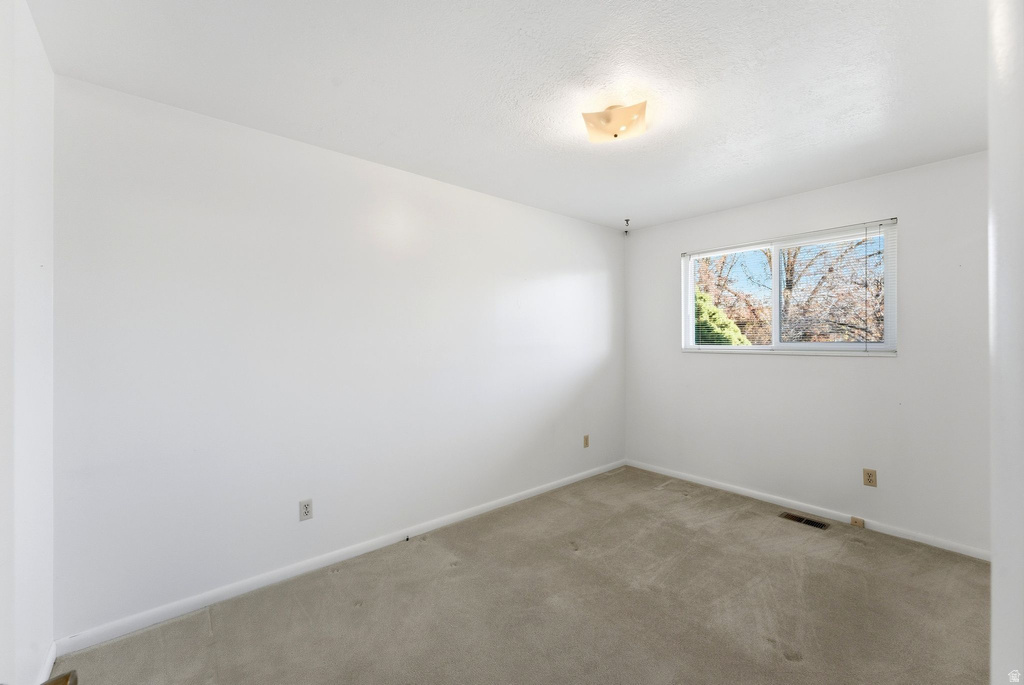 19 S 1300 W Clearfield, UT 84015