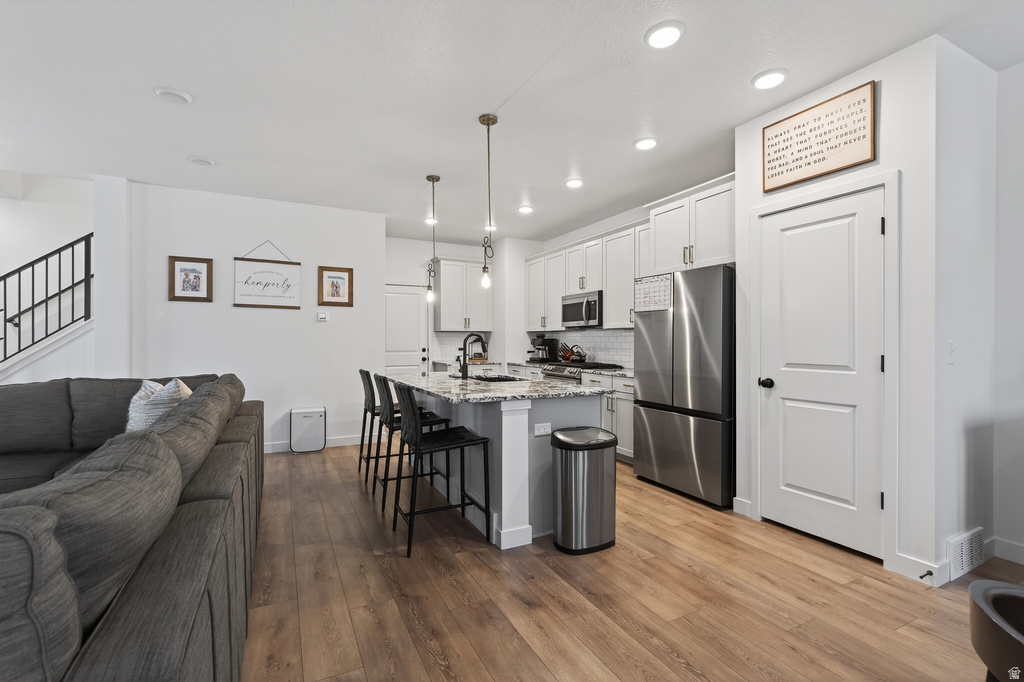 6787 W SKIP ROCK RD South Jordan, UT 84009