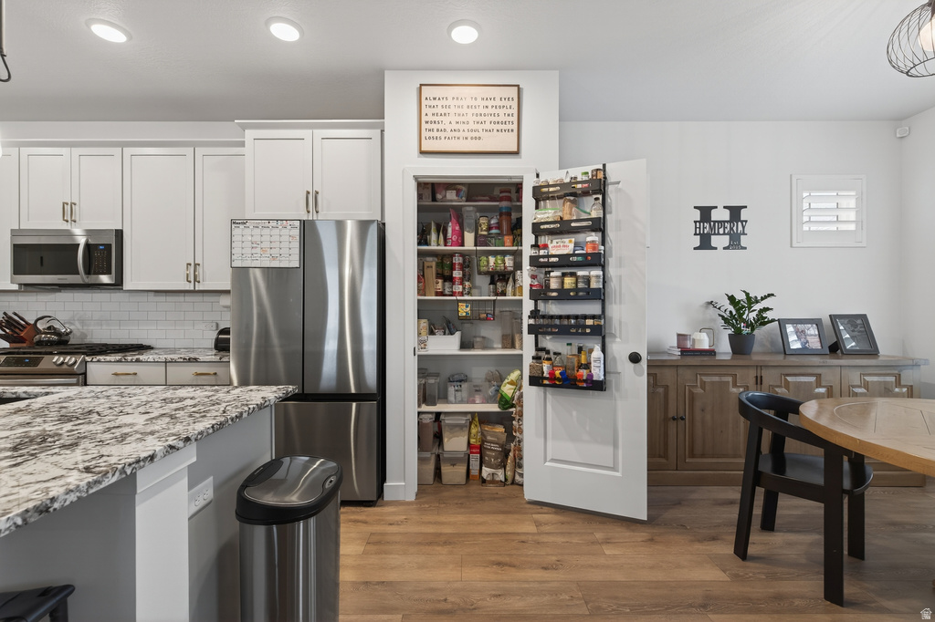 6787 W SKIP ROCK RD South Jordan, UT 84009