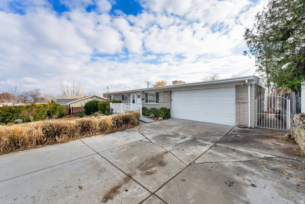 1997 W ROCKY RD Taylorsville, UT 84129