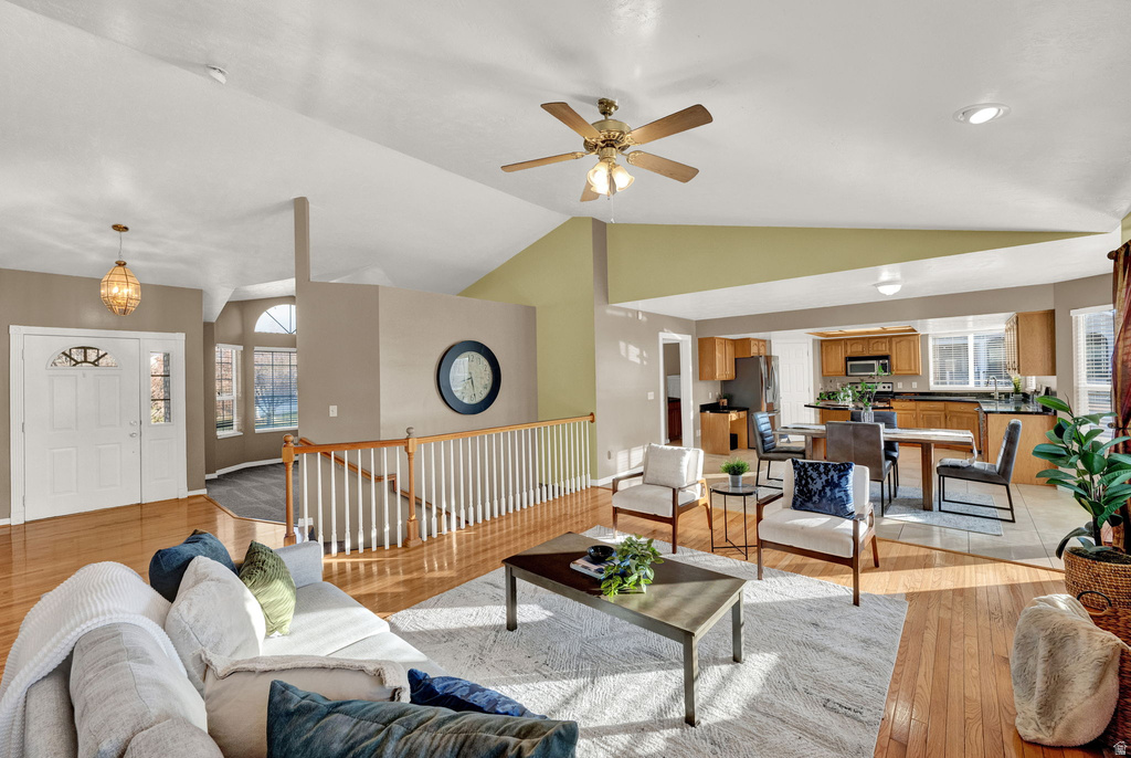 11784 S STONE RIDGE CT. CT Riverton, UT 84065