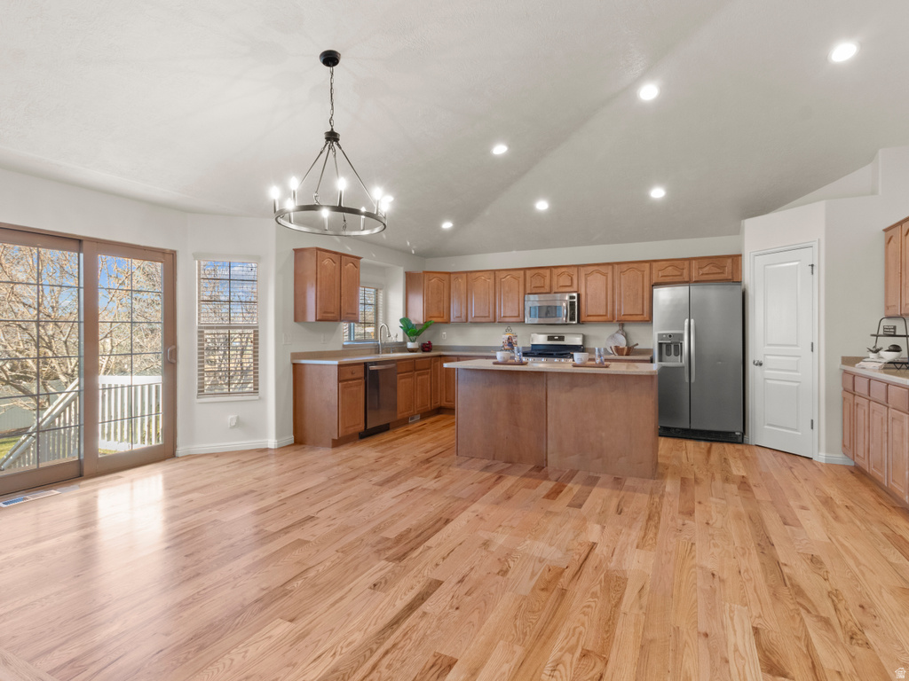 1609 N 900 W Pleasant Grove, UT 84062