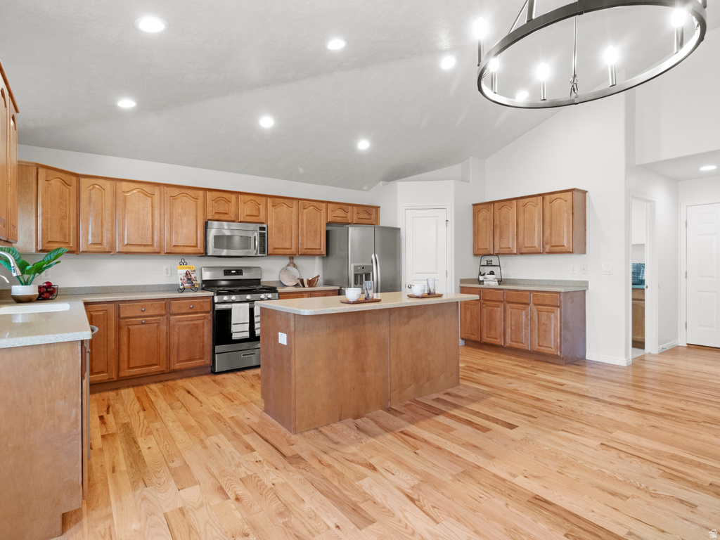 1609 N 900 W Pleasant Grove, UT 84062