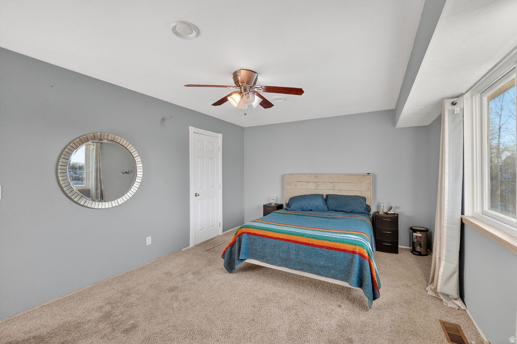 8772 S MIDVALLEY DR West Jordan, UT 84088