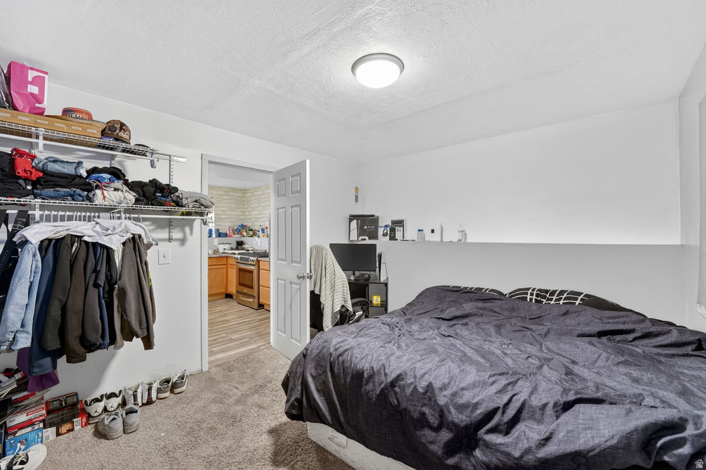 8772 S MIDVALLEY DR West Jordan, UT 84088