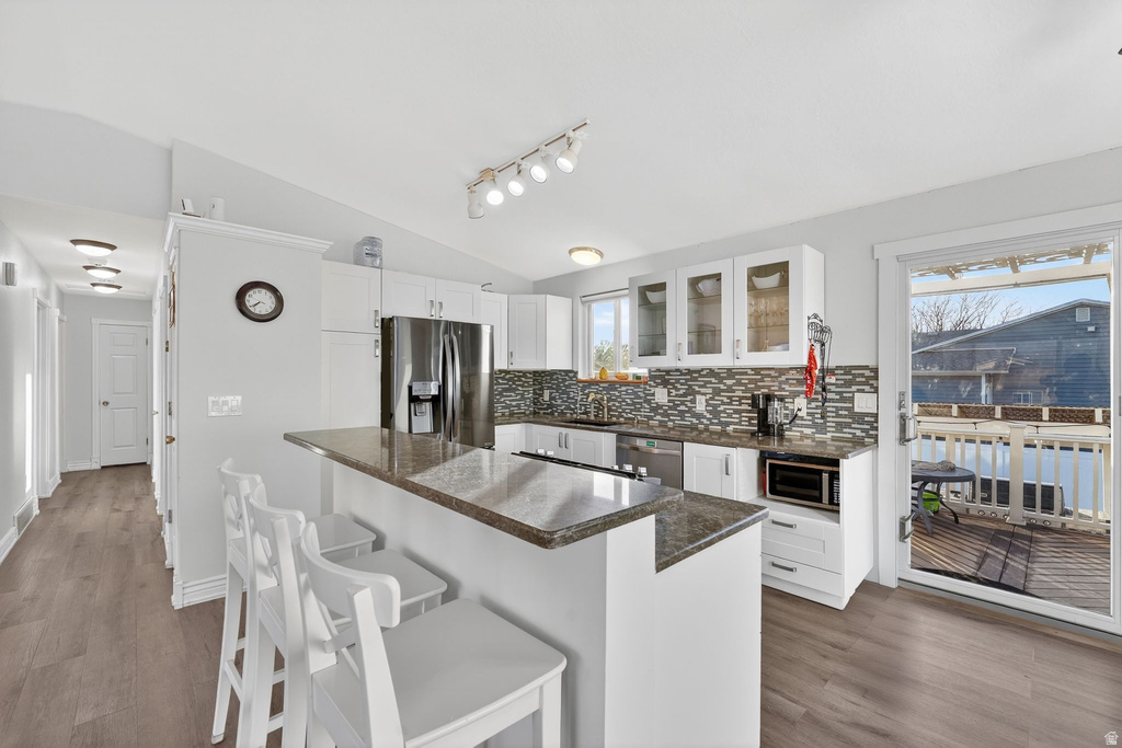 8772 S MIDVALLEY DR West Jordan, UT 84088