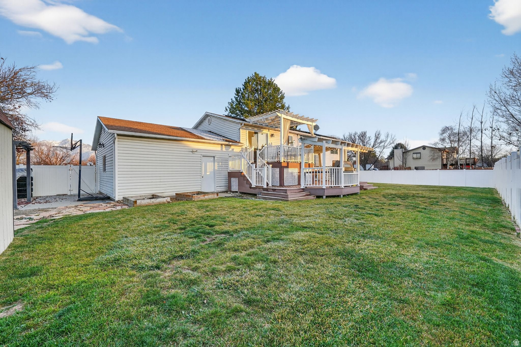 8772 S MIDVALLEY DR West Jordan, UT 84088