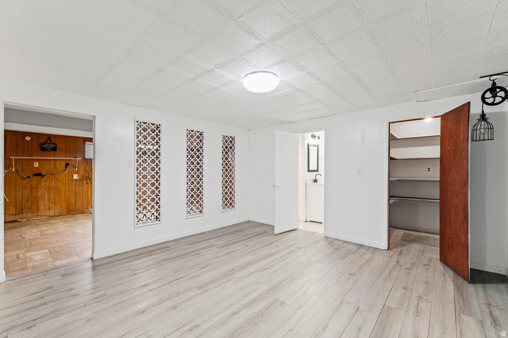 171 W 350 N Clearfield, UT 84015