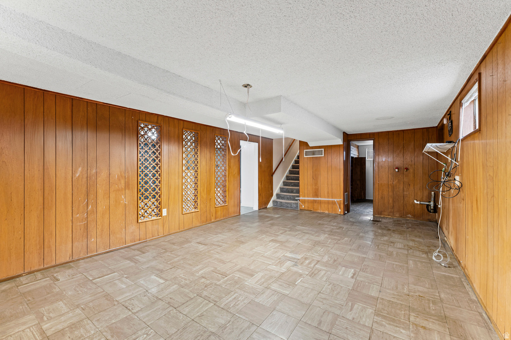 171 W 350 N Clearfield, UT 84015