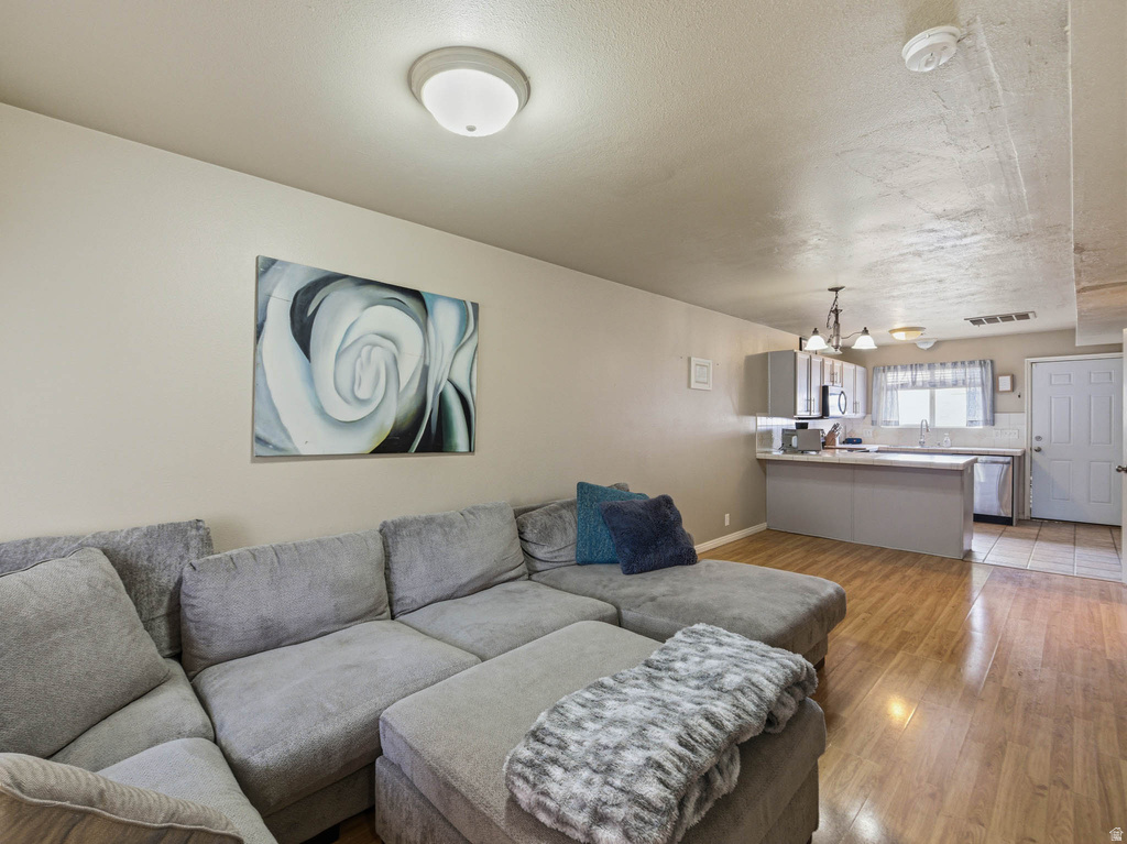 475 N REDWOOD RD #3 Salt Lake City, UT 84116