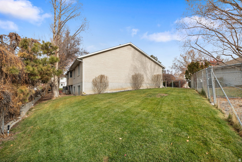 1504 E SPRING LN Holladay, UT 84117