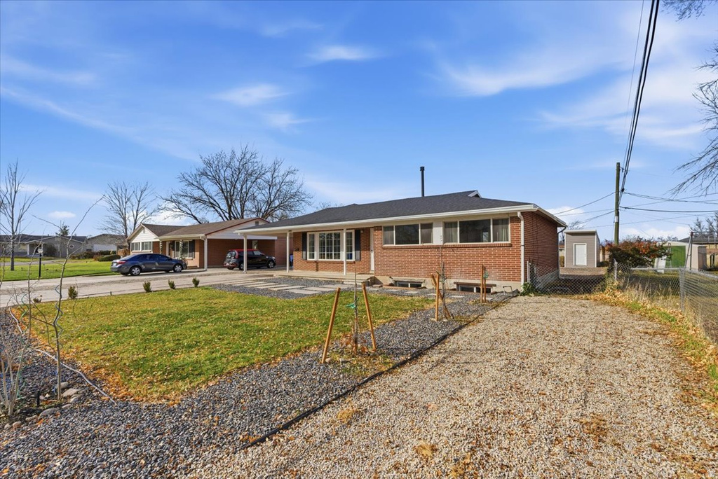 9996 S OPAL CIR Sandy, UT 84094